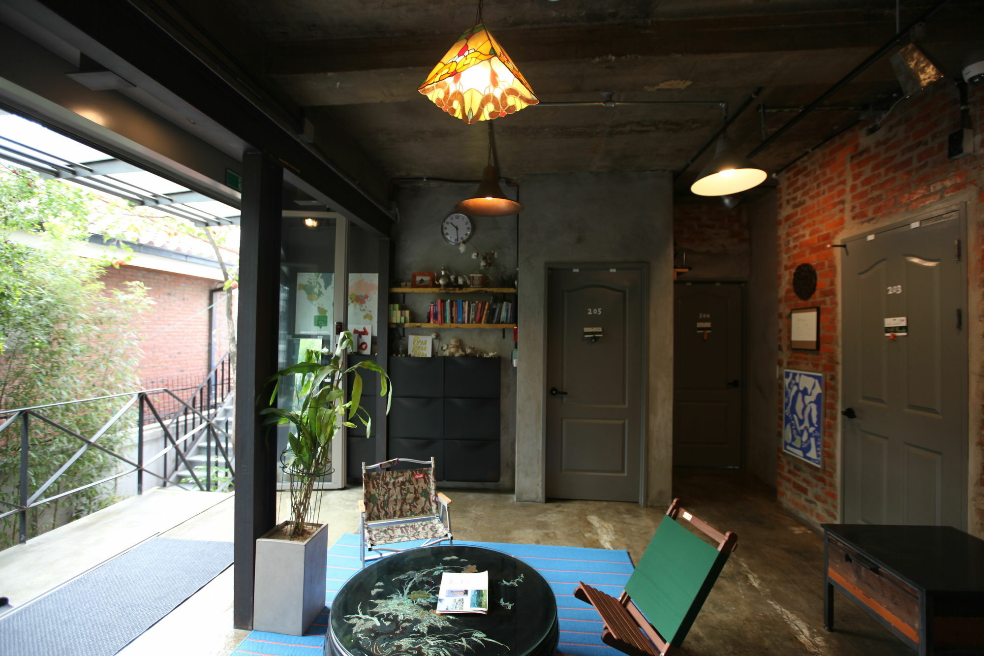 Hongdae Guesthouse Pajamaparty Seoul Exterior photo